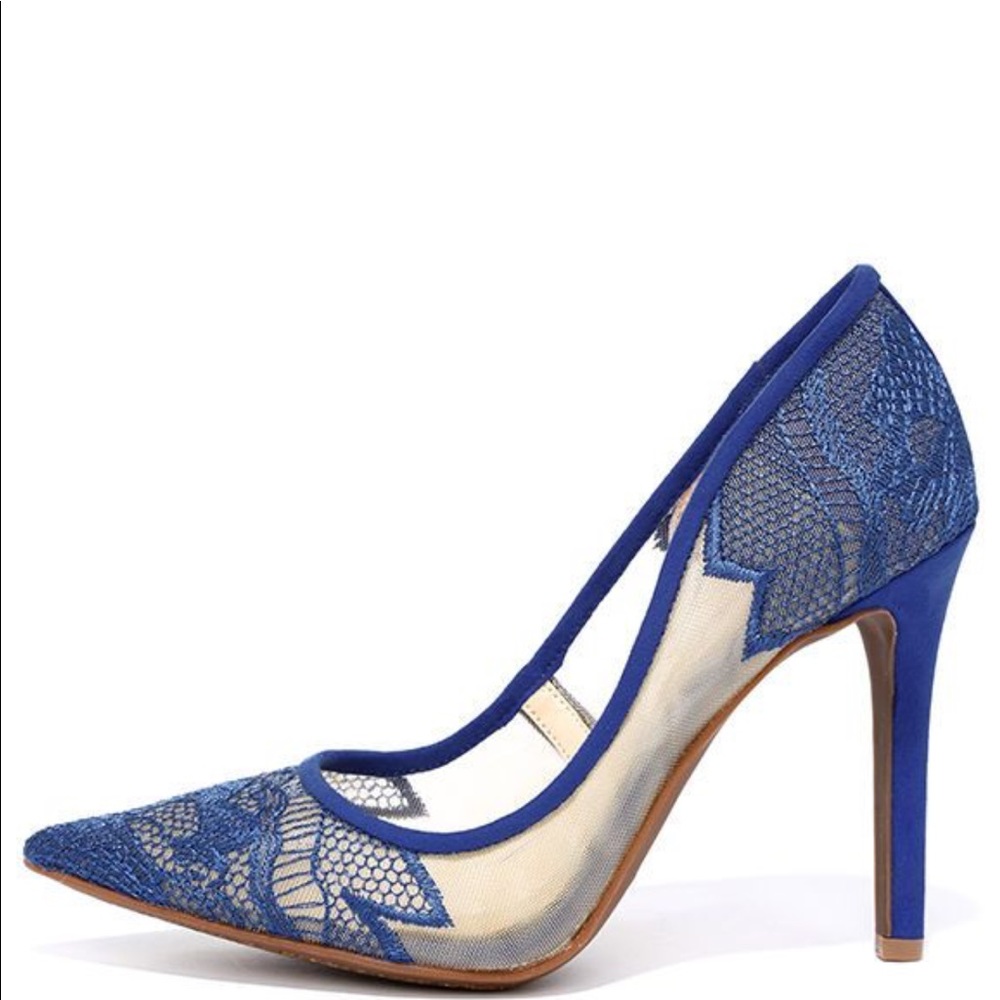 Lace heel pumps